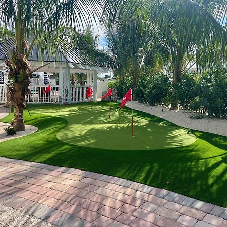 Tropic Isle At Anna Maria Island Inn Bradenton Beach Bagian luar foto