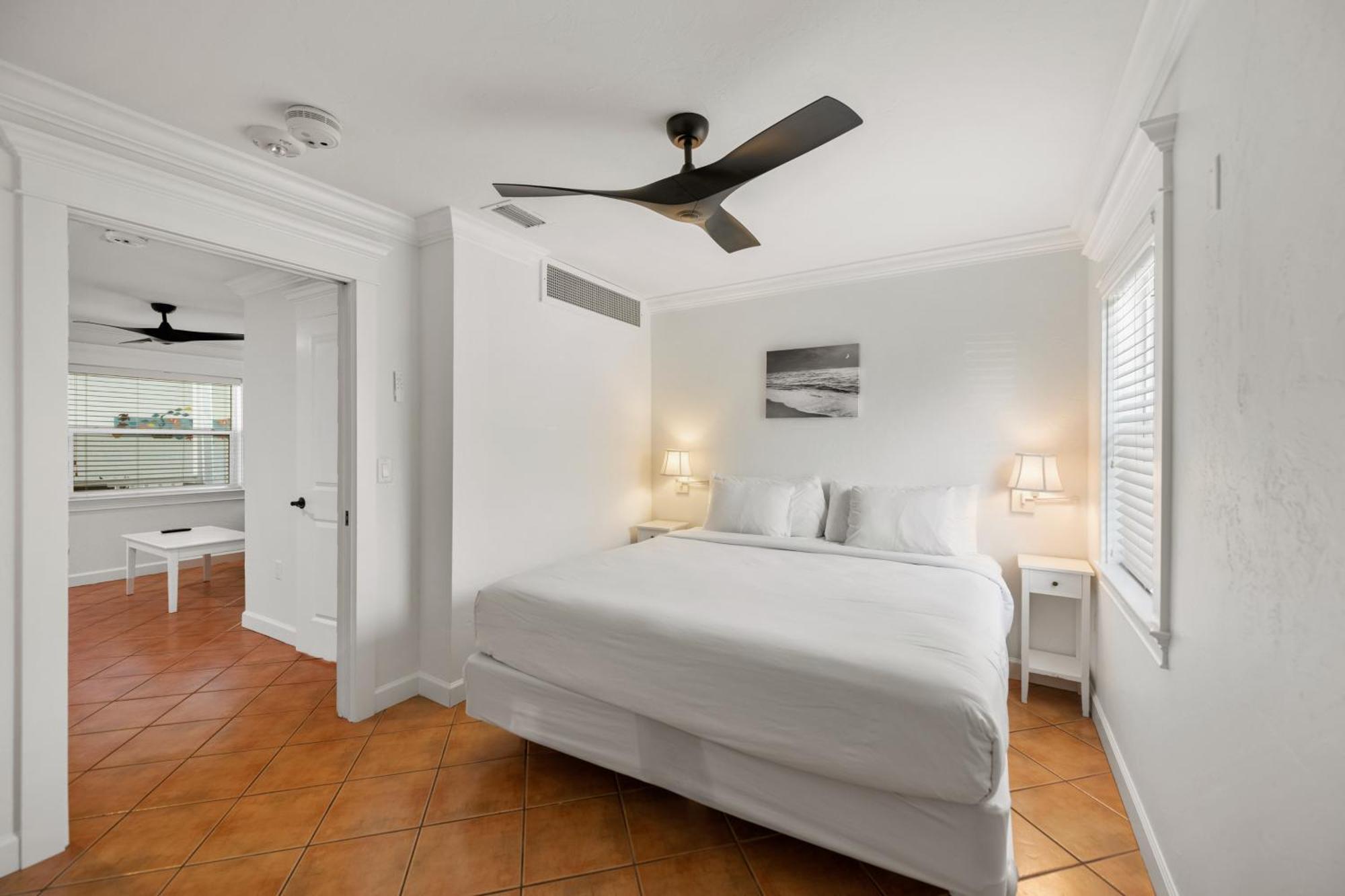 Tropic Isle At Anna Maria Island Inn Bradenton Beach Bagian luar foto