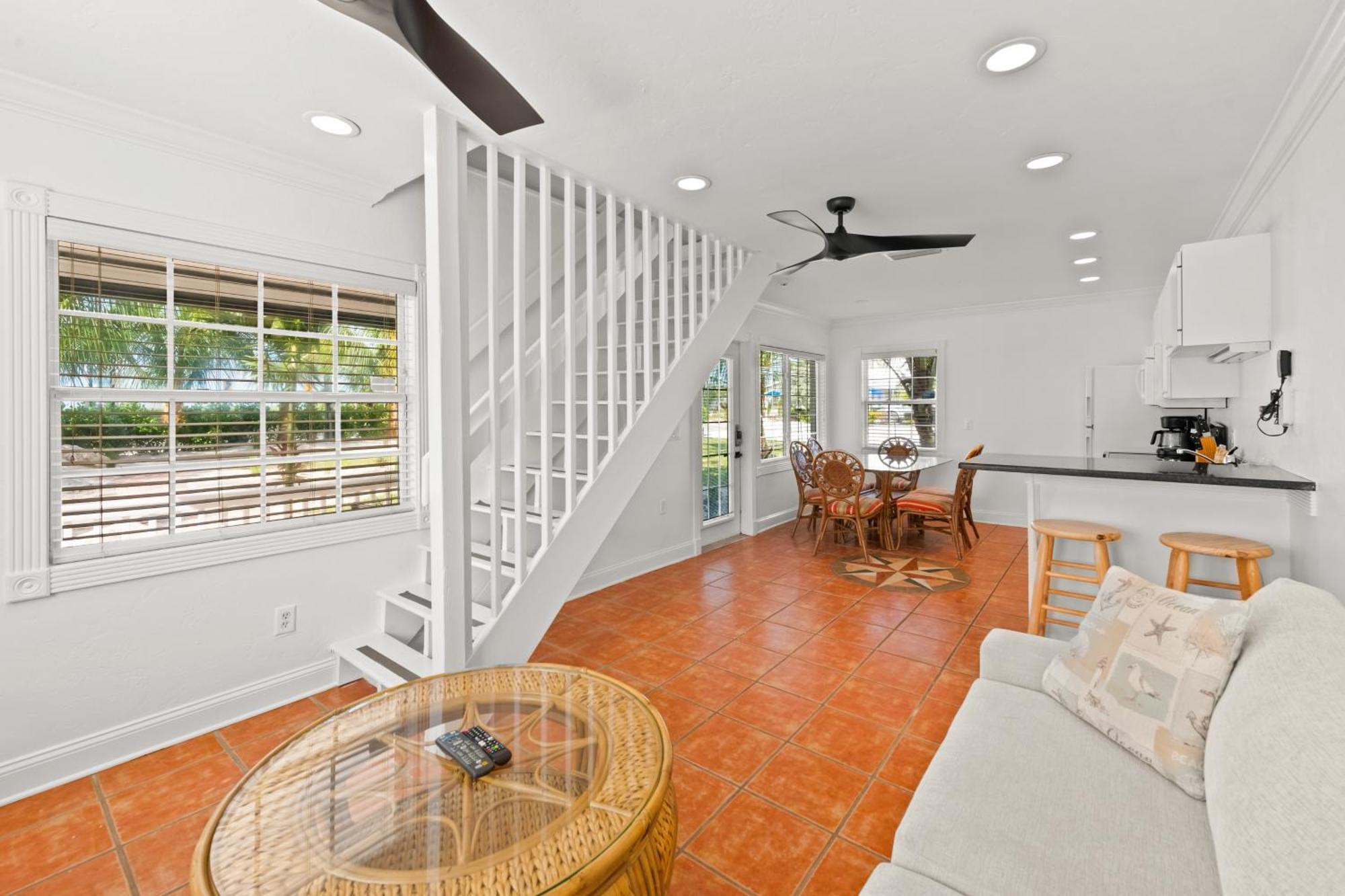 Tropic Isle At Anna Maria Island Inn Bradenton Beach Bagian luar foto